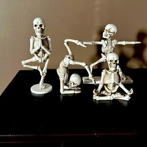 Skeleton Yoga Posers